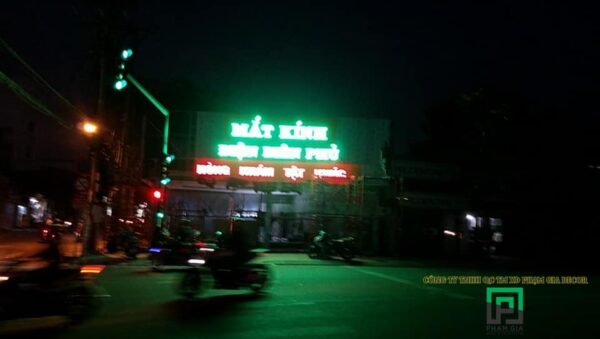 Biển quảng cáo