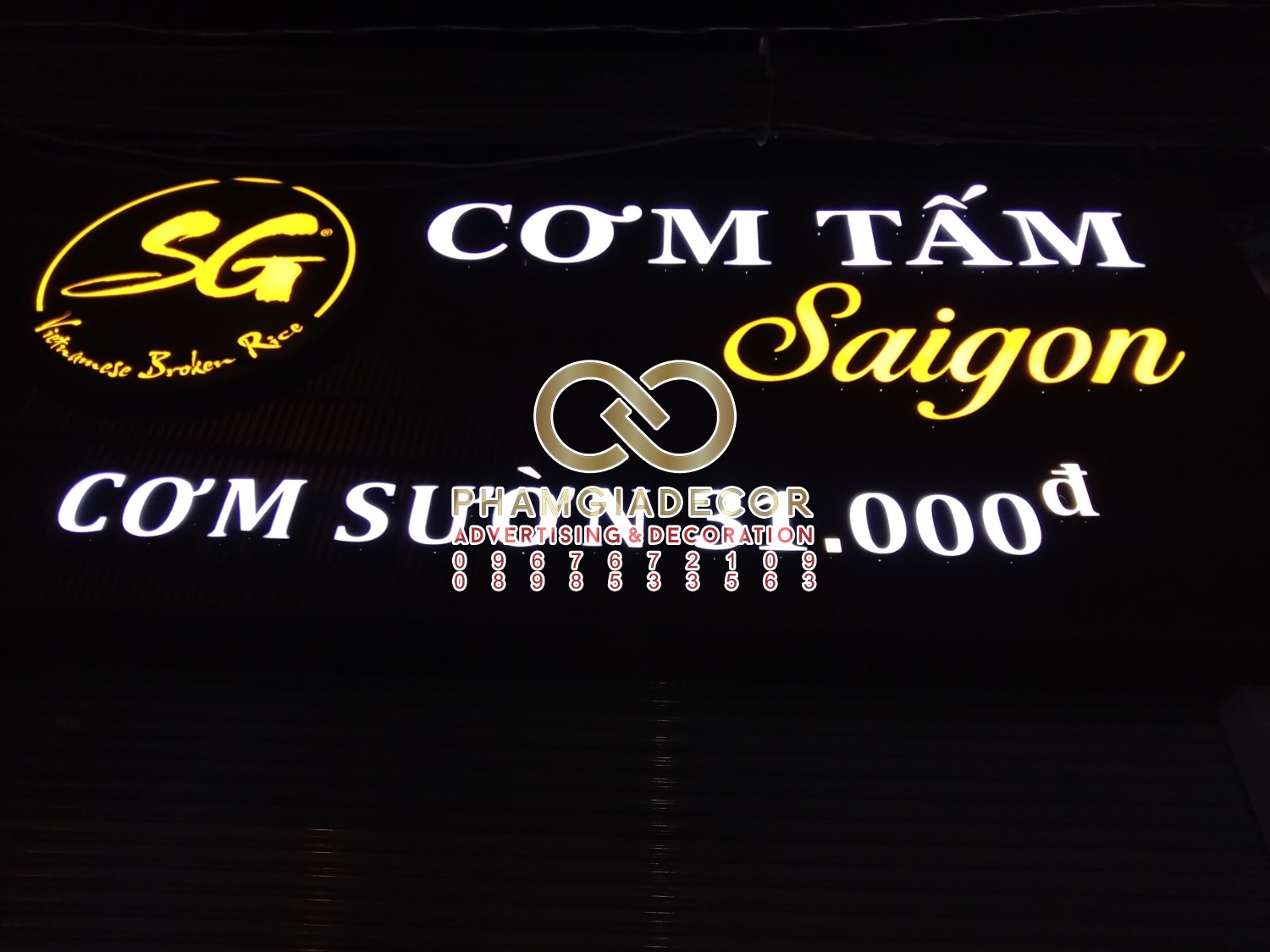 thi cong chu noi mica gia re