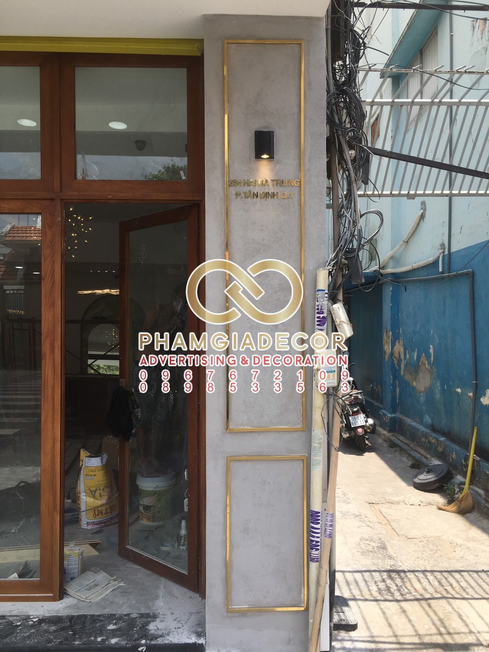 thi cong phao chi inox dep