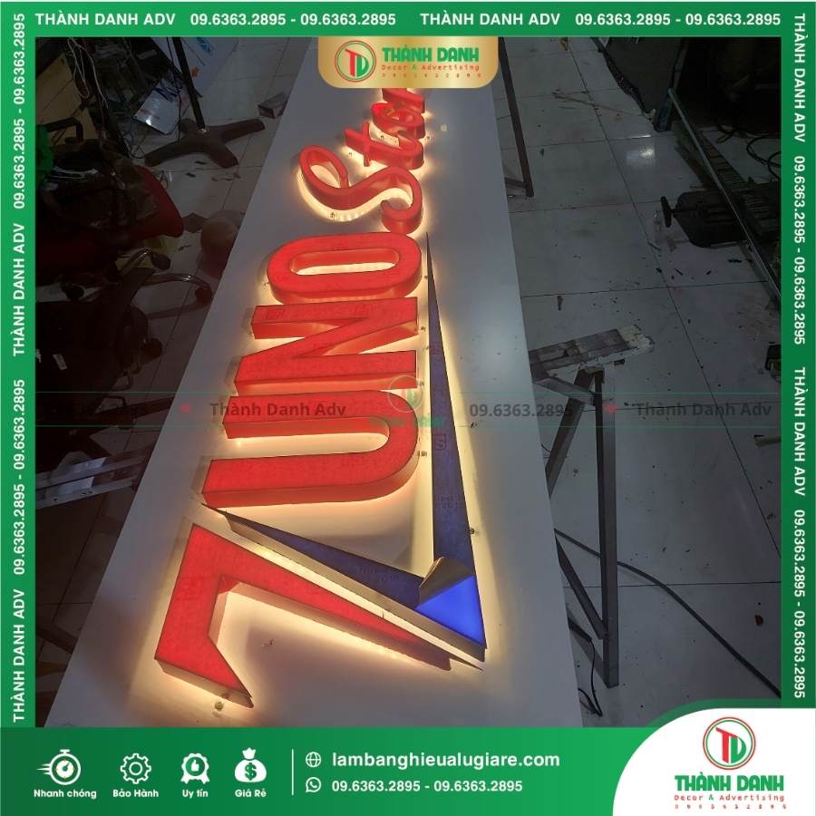Câu hỏi thường gặp khi làm bảng hiệu LED chữ nổi Mica hông Inox sáng chân