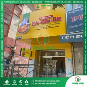 thi công bảng hiệu alu chữ nổi hông formex